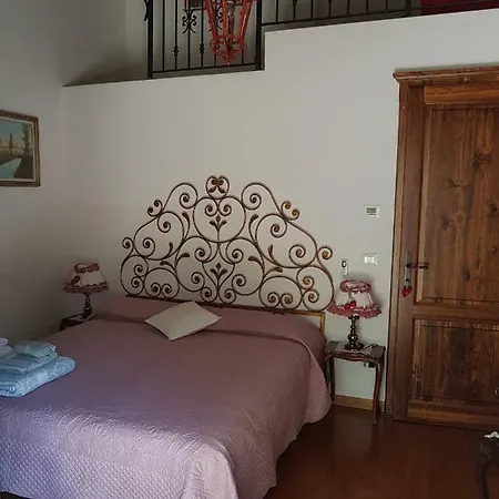 Podere Rivoltino Di Sopra Bed & Breakfast Volterra